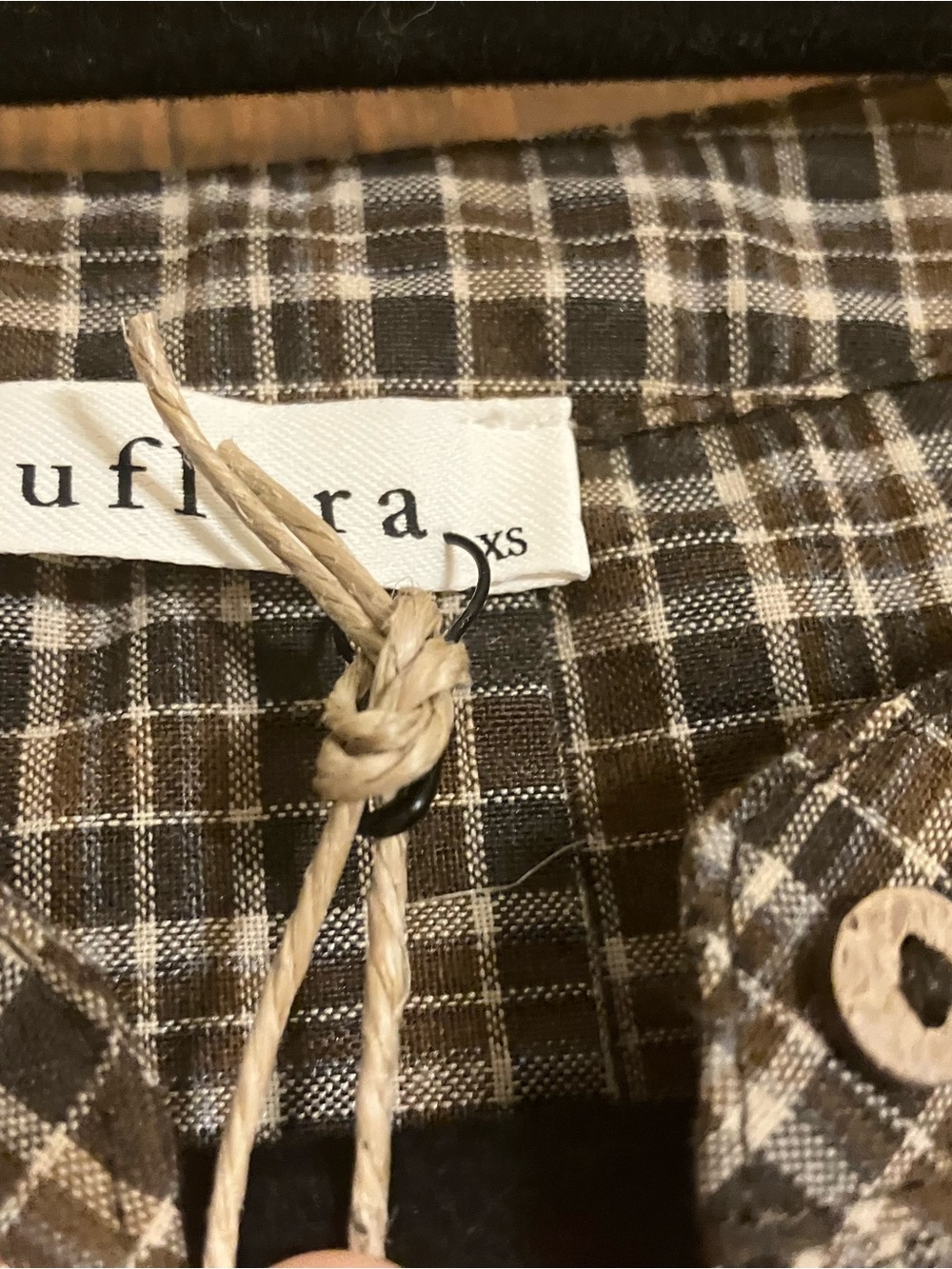 NWT Neuflora Elizabeth top in plaid - Picture 5 of 6